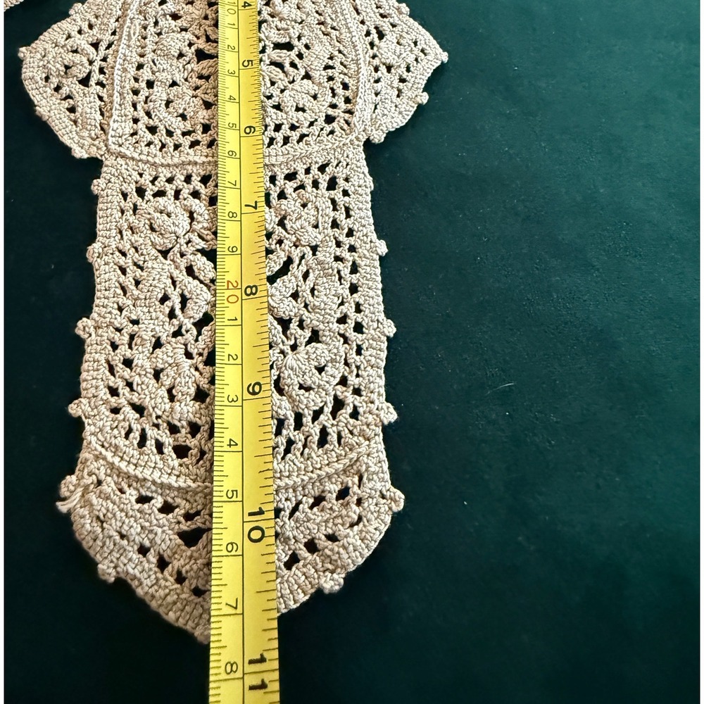 Vintage Handmade Crochet Lace Antimacassar Chair Set Beige Floral 3 Piece - Picture 4 of 9